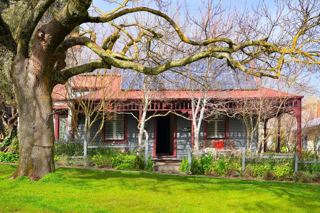 Maple Daylesford Villa Exterior photo